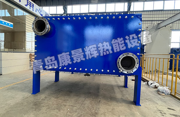 高壓板式換熱器的框架結(jié)構(gòu)有何特點(diǎn)？