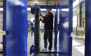 板式換熱器組裝過程